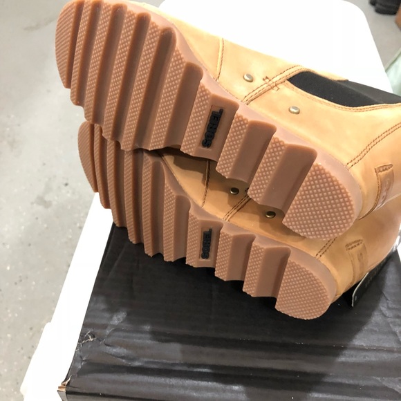 Sorel Lea Wedge Boots - Picture 4 of 5